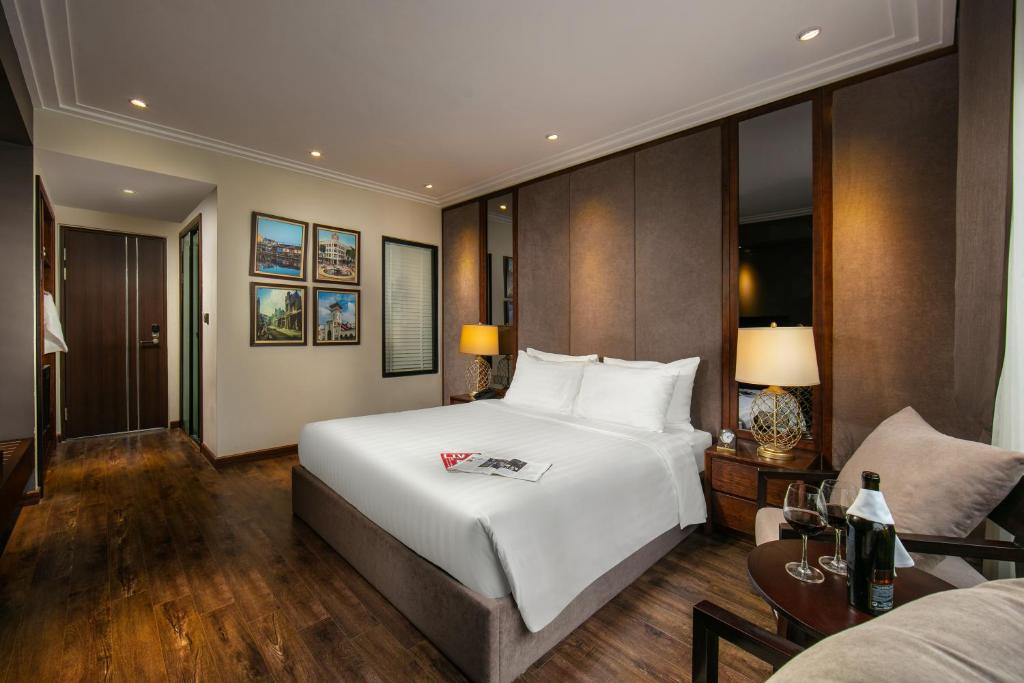 Discover Luxurious Amenities At Ping Hotel Nam Tu Liem